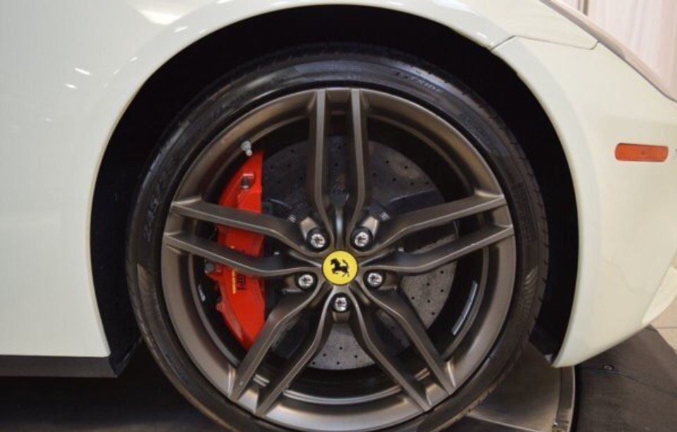 2014 Ferrari FF - photo 3