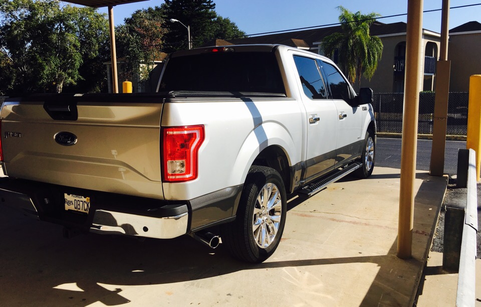 2015 Ford F-150 - photo 2