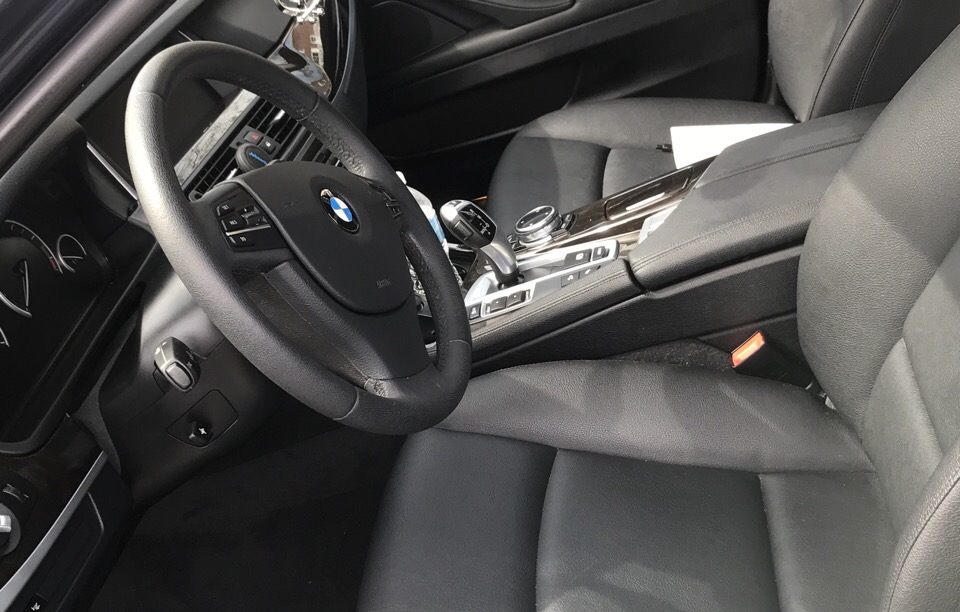2014 BMW 5 Series - photo 2
