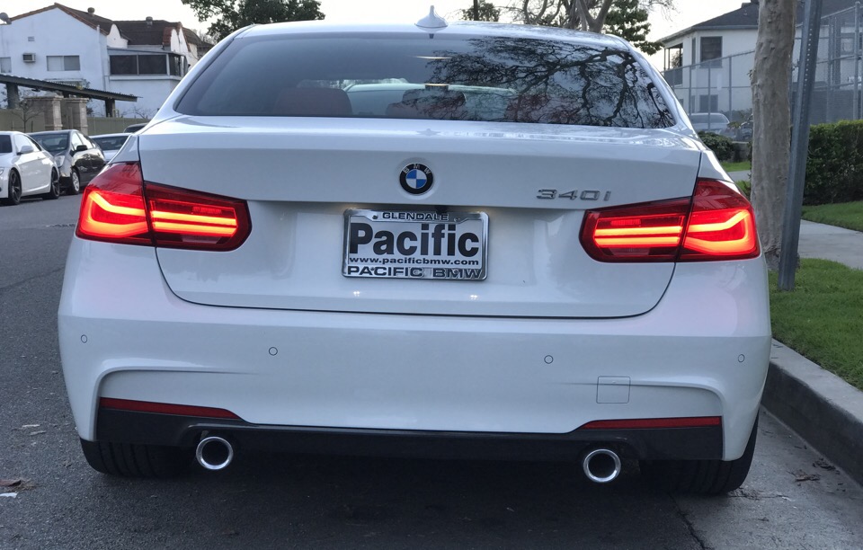 2017 BMW 3 Series - photo 2