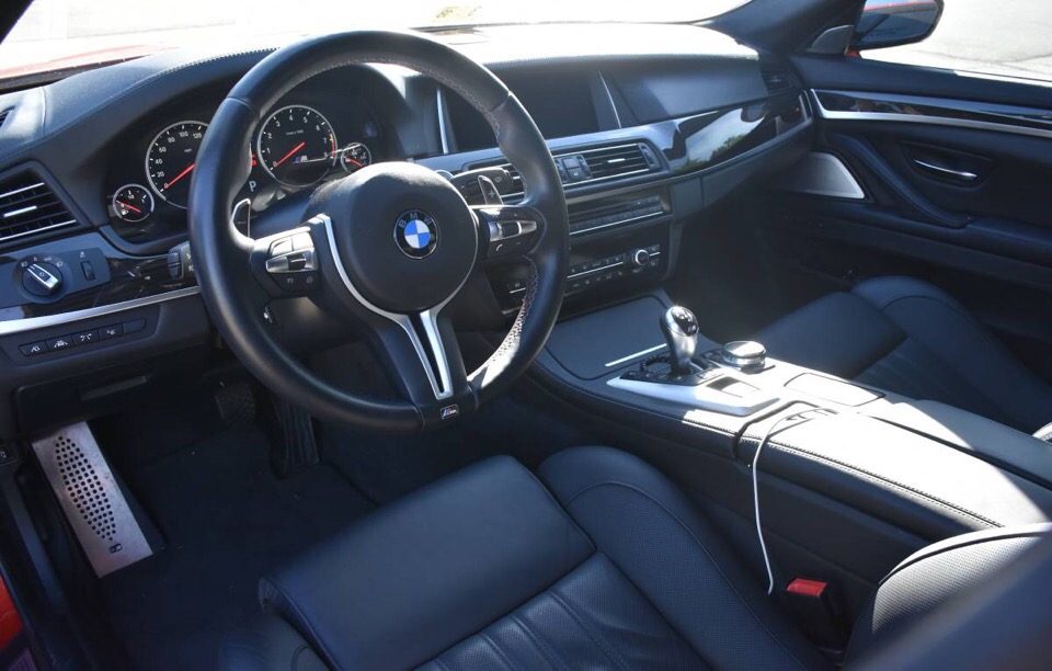 2016 BMW M5 - photo 2