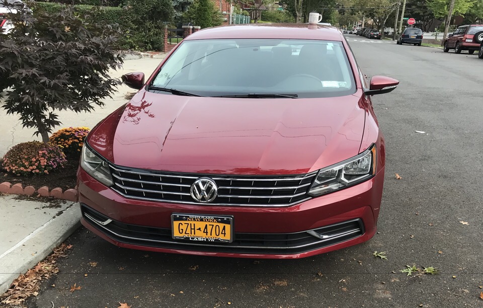 2016 Volkswagen Passat - photo 1