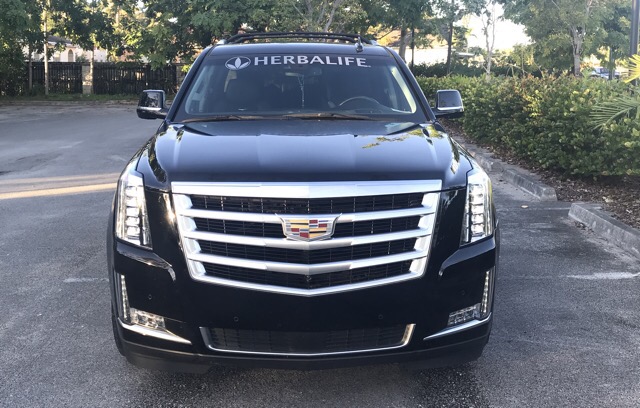 2015 Cadillac Escalade - photo 2