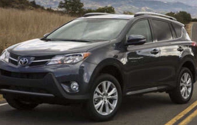 2017 Toyota RAV4 - photo 1