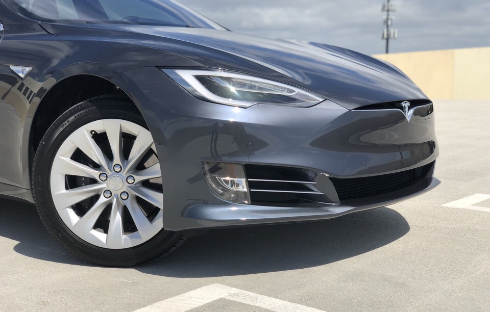 2016 Tesla Model S - photo 2