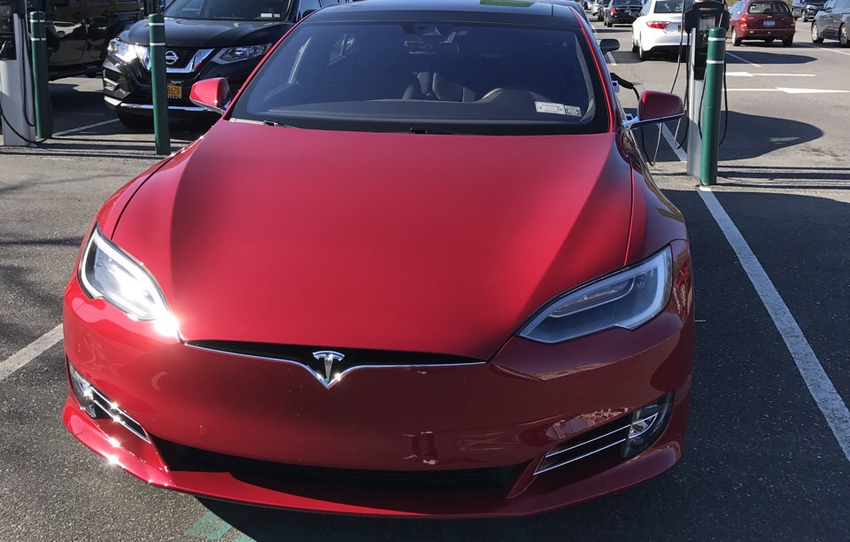 2016 Tesla Model S - photo 1