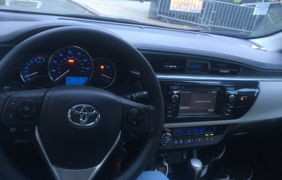 2016 Toyota Corolla - photo 5