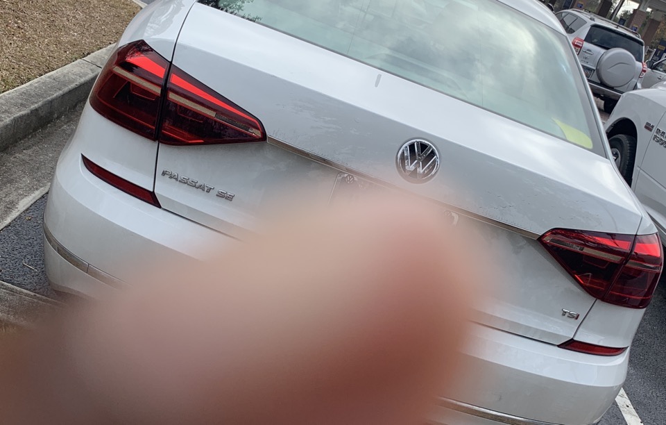 2018 Volkswagen Passat - photo 3