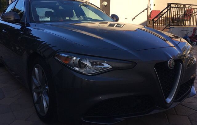2017 Alfa Romeo Giulia - photo 1