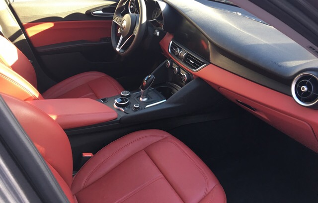 2017 Alfa Romeo Giulia - photo 5