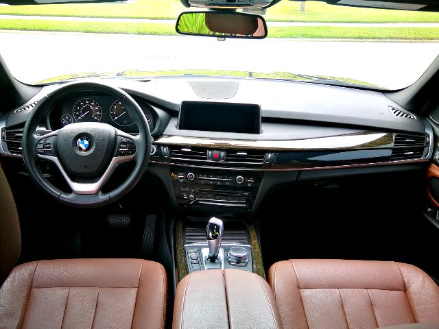 2017 BMW X5 - photo 9