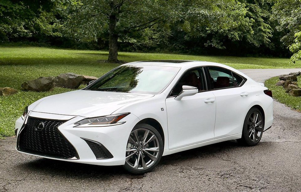 2019 Lexus ES 350 - photo 1