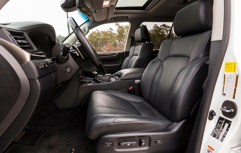 2018 Lexus LX 570 - photo 1