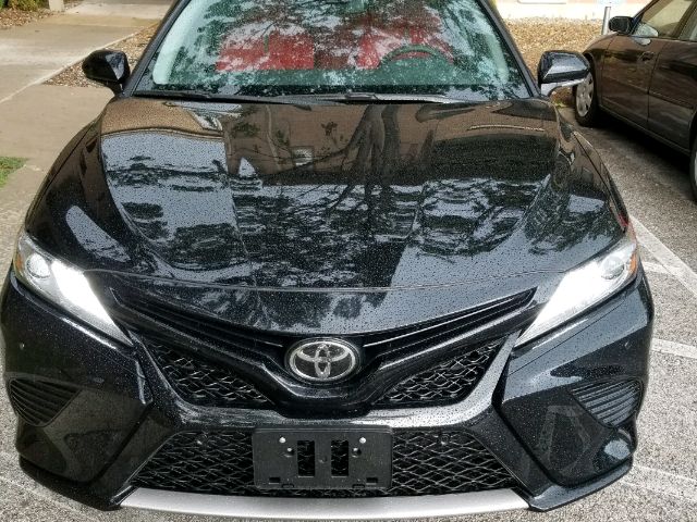 2018 Toyota Camry - photo 1