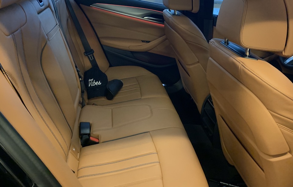 2019 BMW 5 Series - photo 4