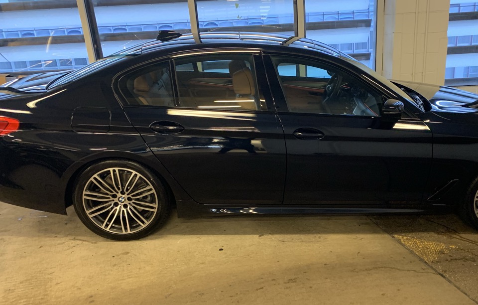 2019 BMW 5 Series - photo 1