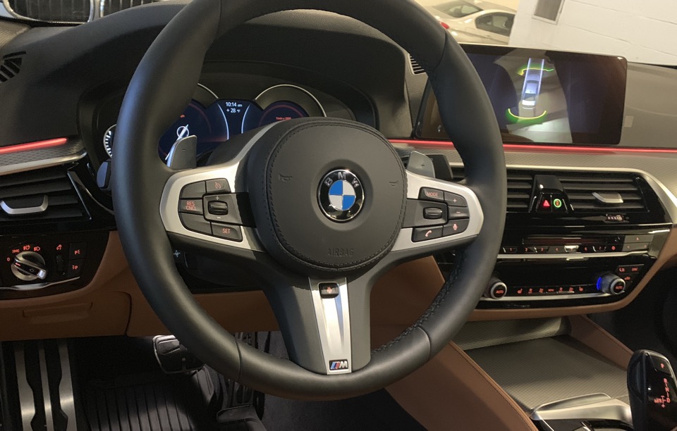 2019 BMW 5 Series - photo 8