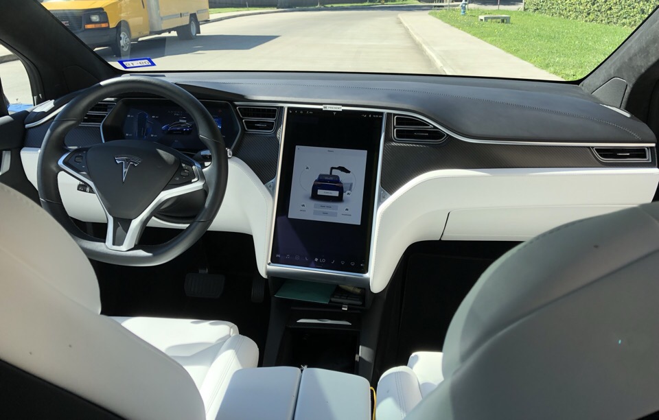 2017 Tesla Model X - photo 4