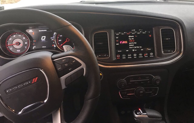 2018 Dodge Charger - photo 2