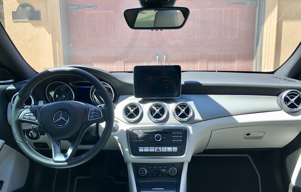 2018 Mercedes-Benz CLA - photo 2