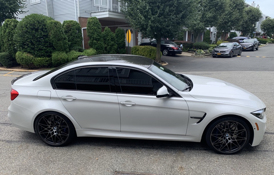 2018 BMW M3 - photo 4