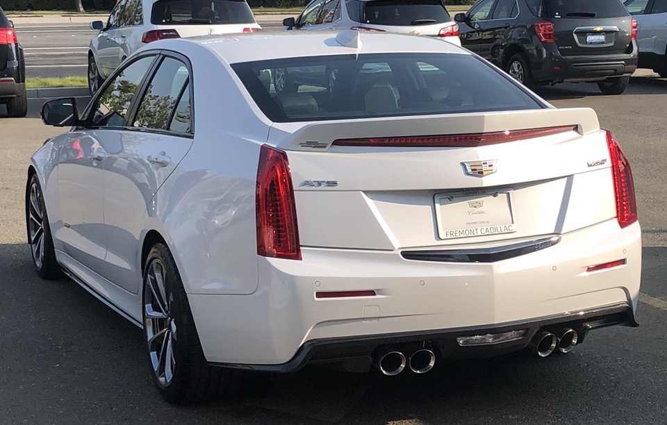 2018 Cadillac ATS-V - photo 1