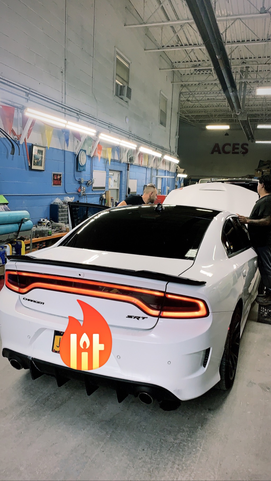 2018 Dodge Charger - photo 2