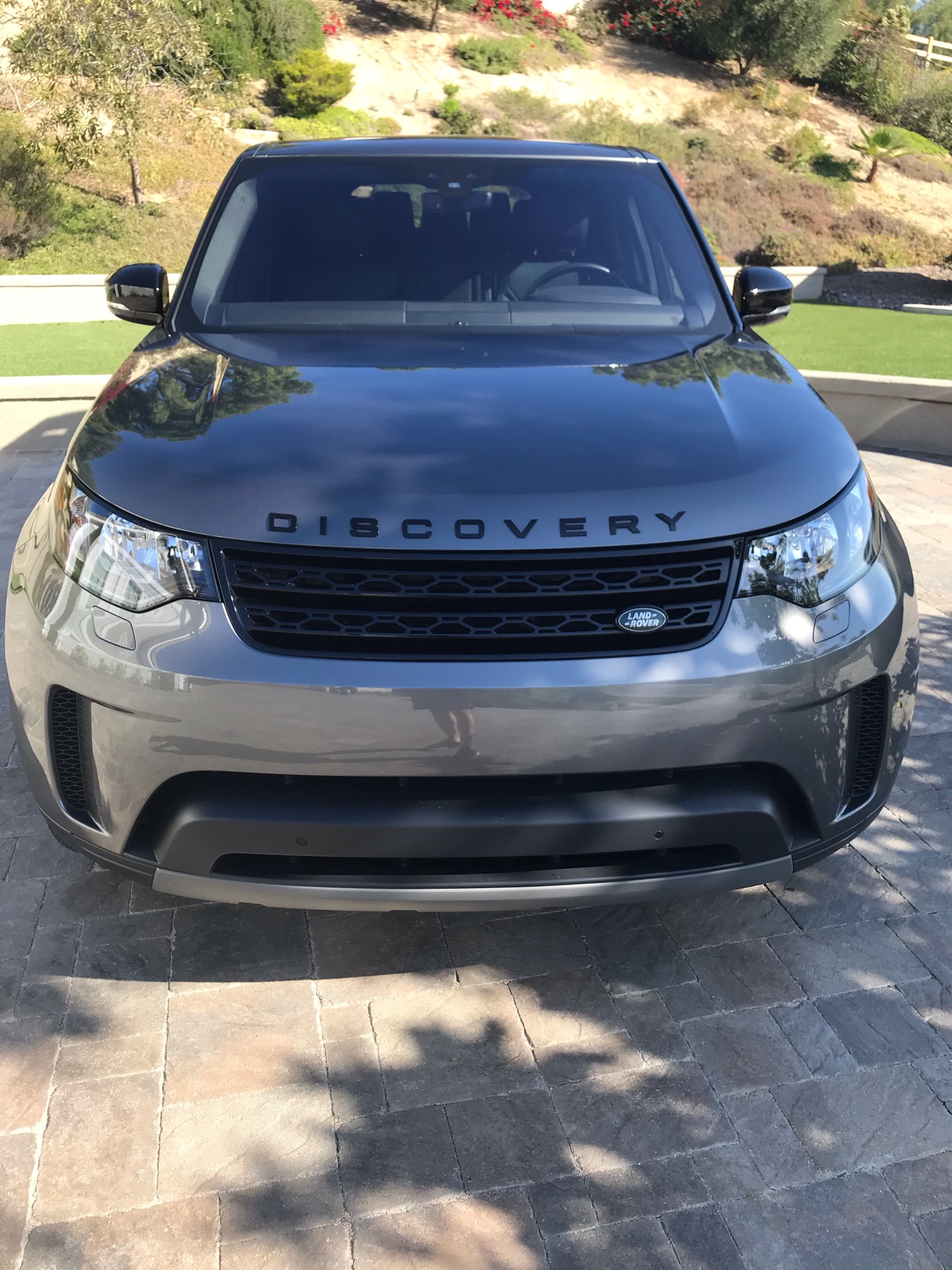 2018 Land Rover Discovery - photo 1