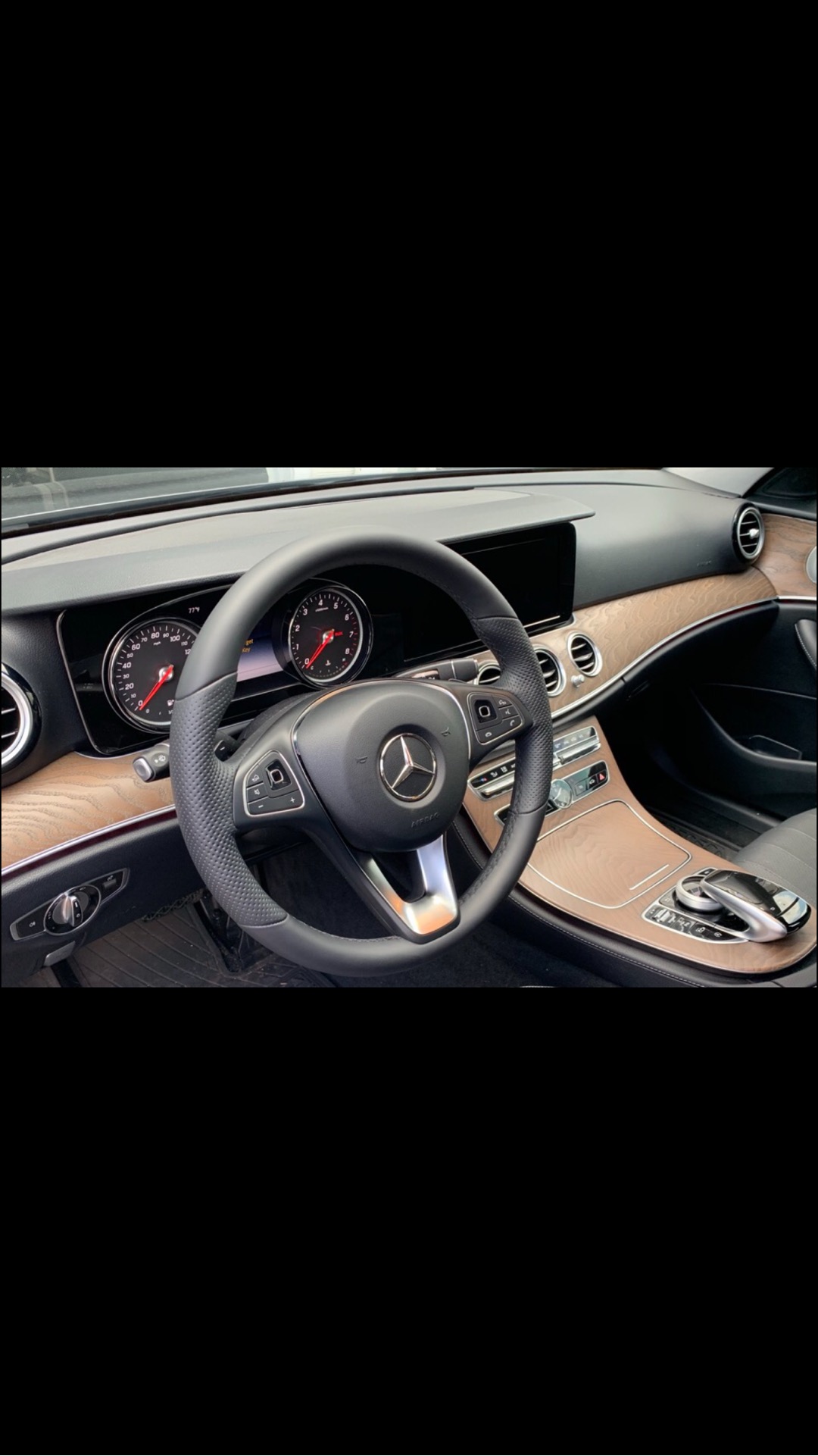 2018 Mercedes-Benz E-Class - photo 1