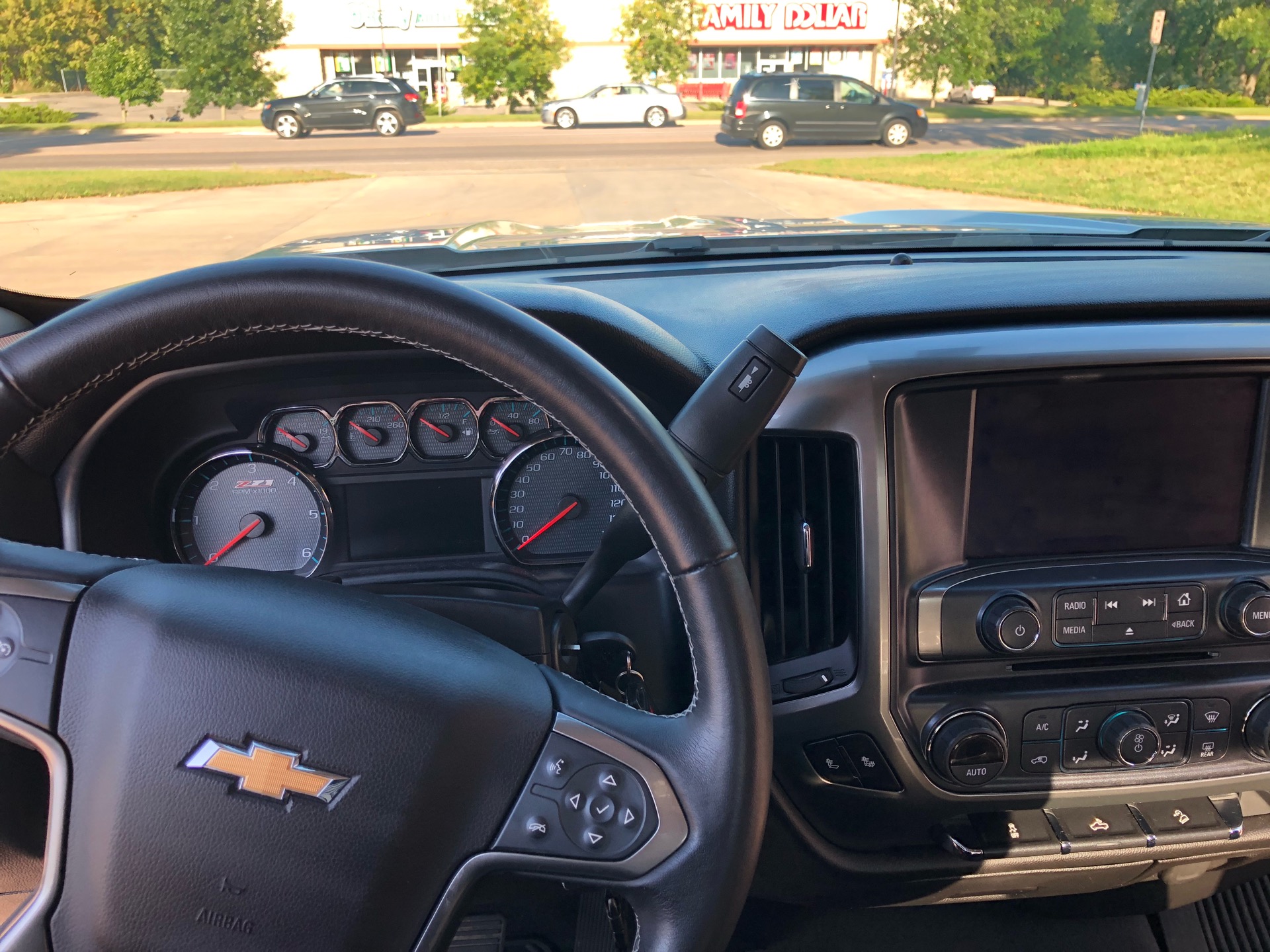 2019 Chevrolet Silverado 1500 LD - photo 4