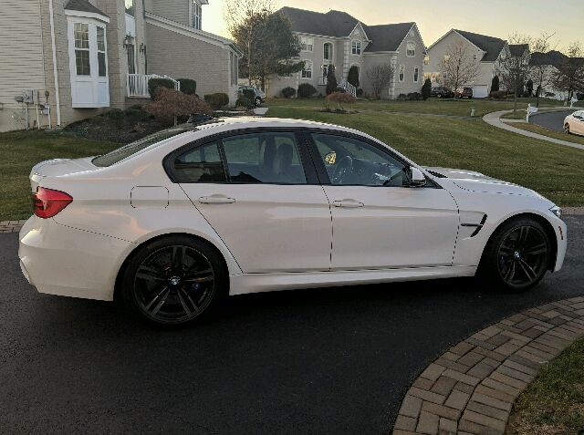 2018 BMW M3 - photo 2