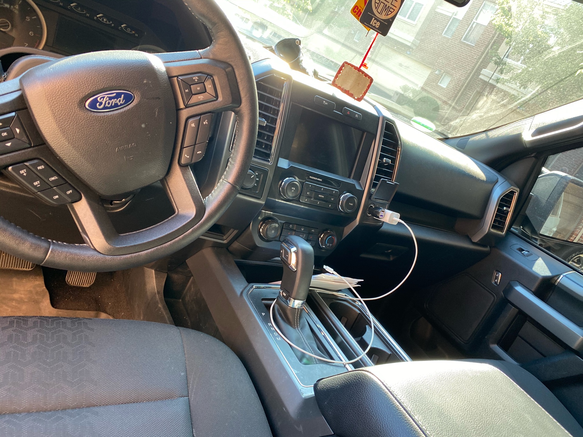 2019 Ford F-150 - photo 6
