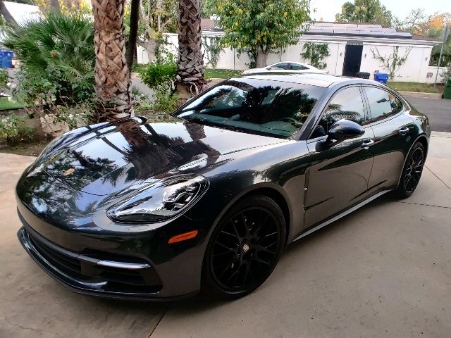 2019 Porsche Panamera - photo 2