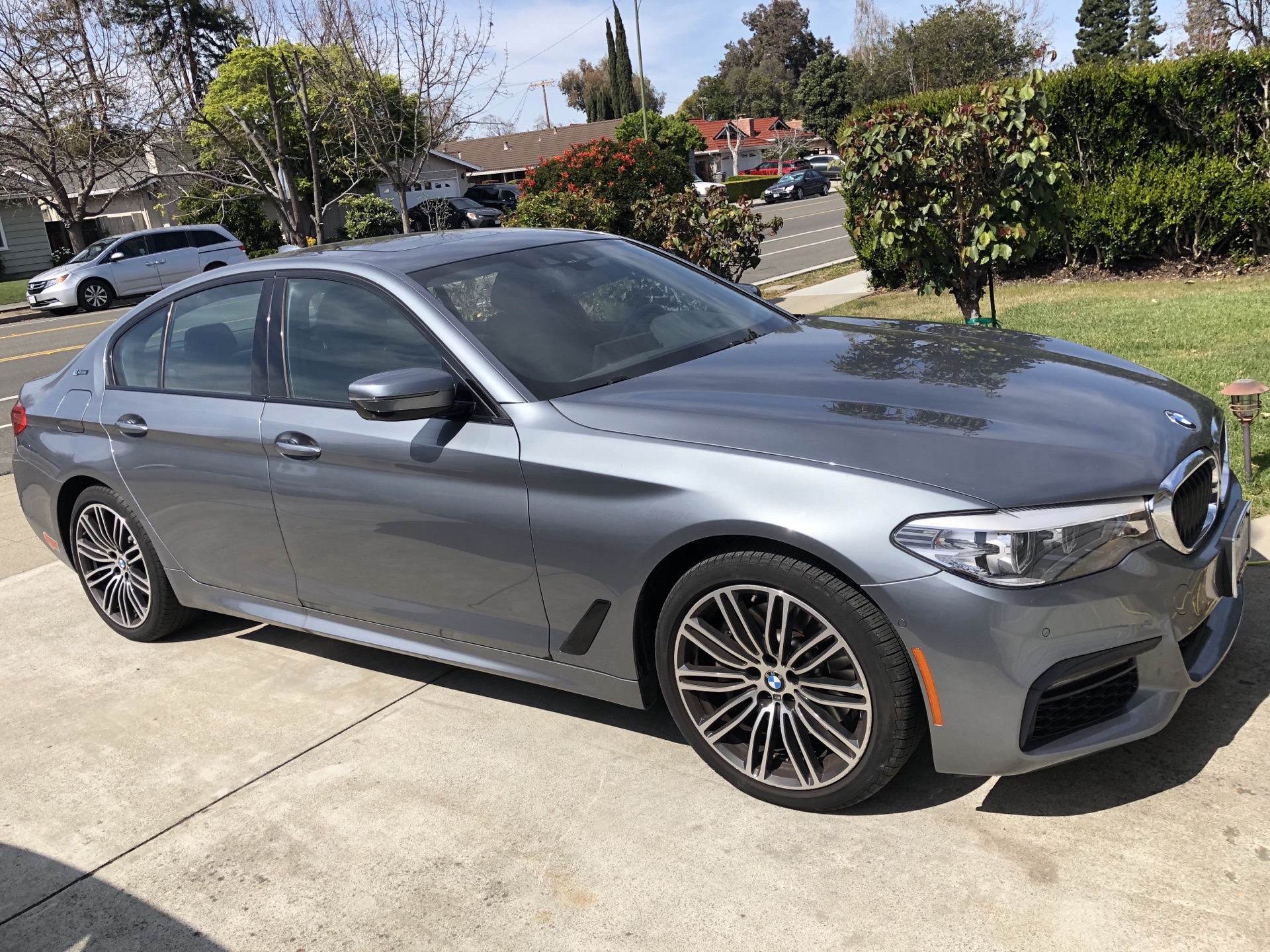 2019 BMW 5 Series - photo 1