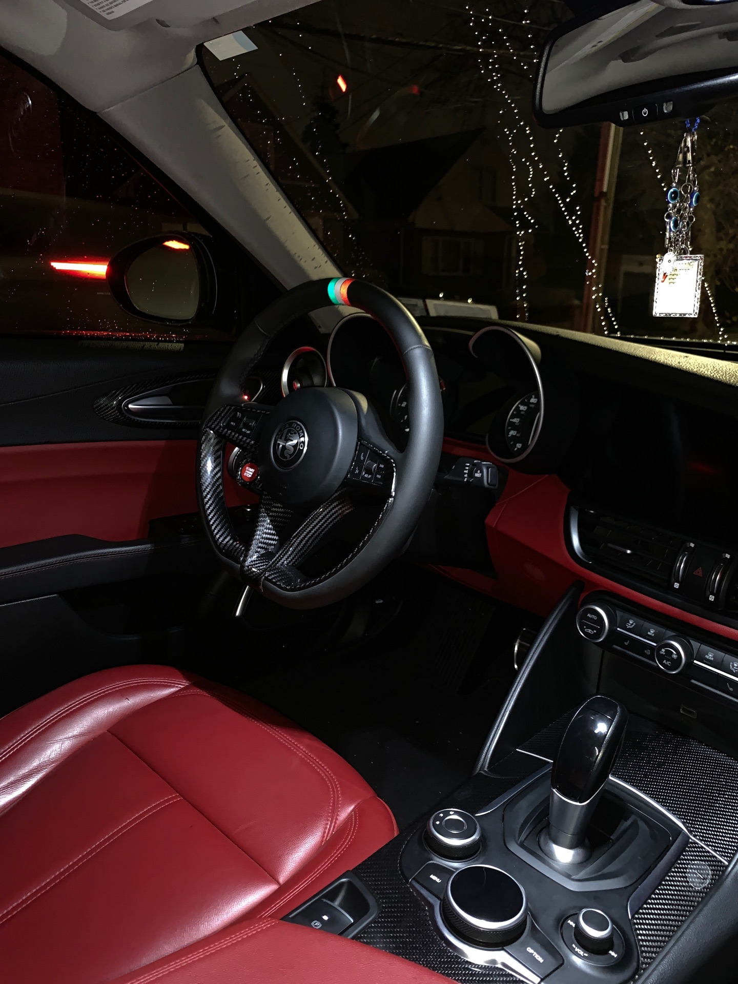 2019 Alfa Romeo Giulia - photo 2