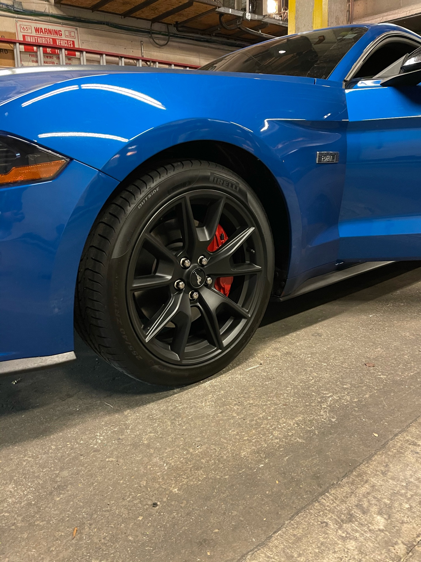 2020 Ford Mustang - photo 3