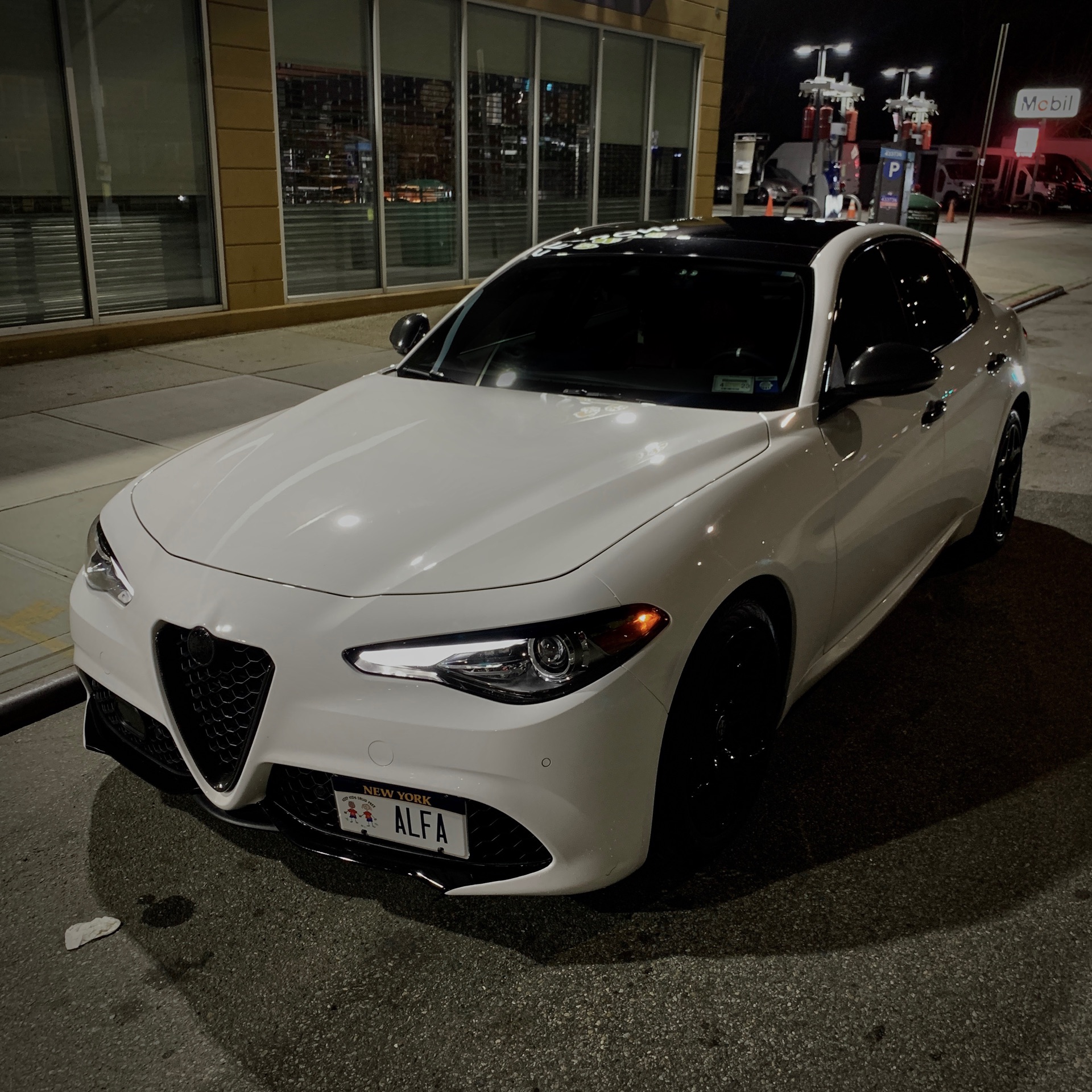 2019 Alfa Romeo Giulia - photo 0