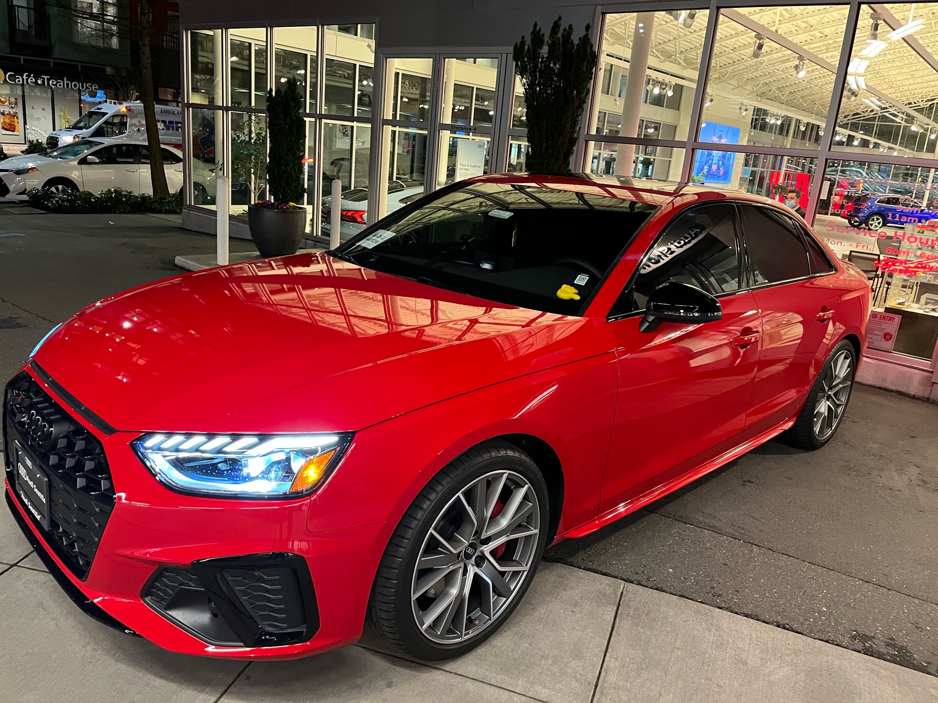 2022 Audi S4 - photo 5