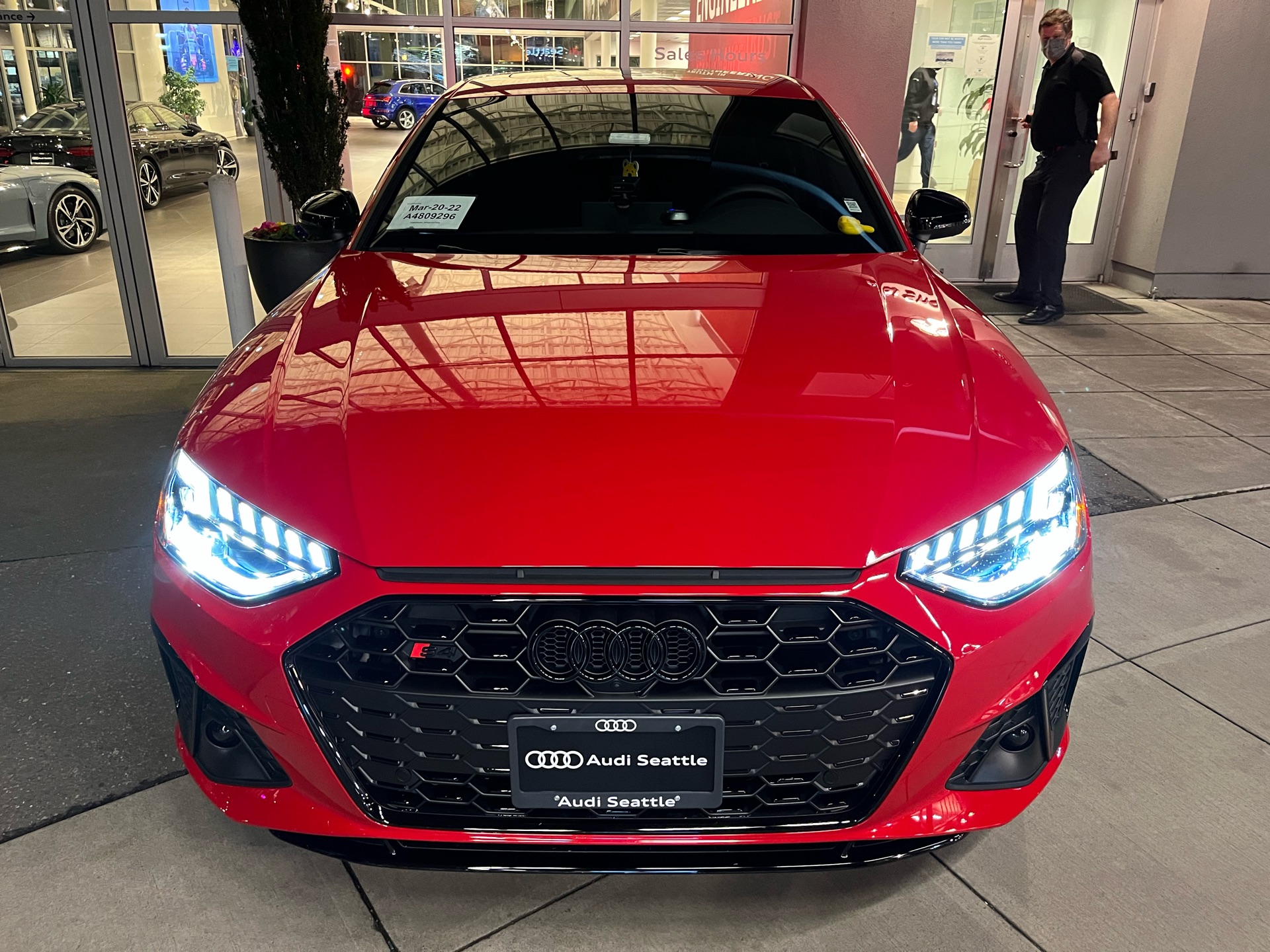 2022 Audi S4 - photo 0