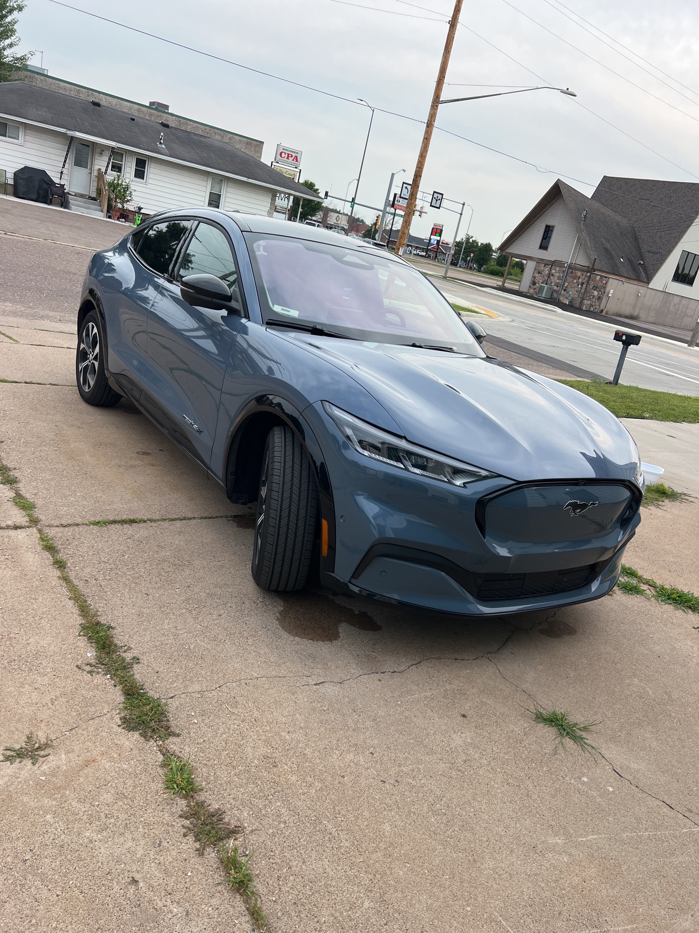 2023 Ford Mustang Mach-E - photo 2