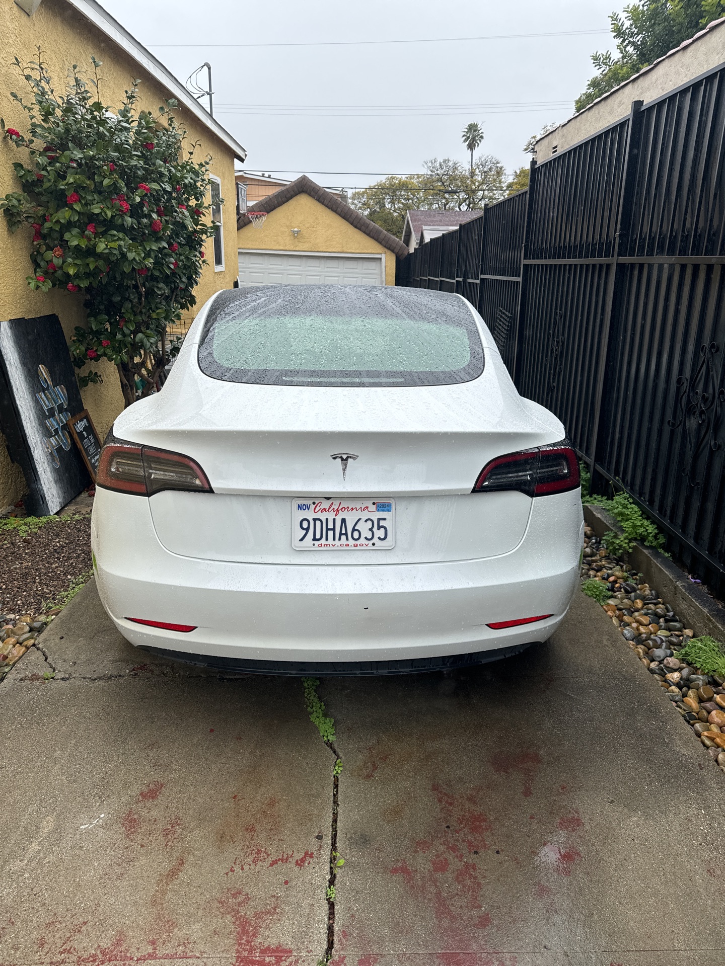 2023 Tesla Model 3 - photo 1