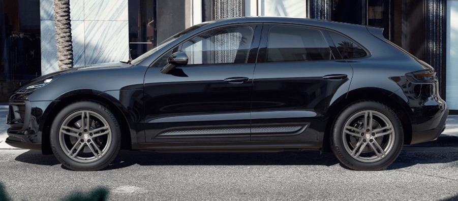 2023 Porsche Macan - photo 1