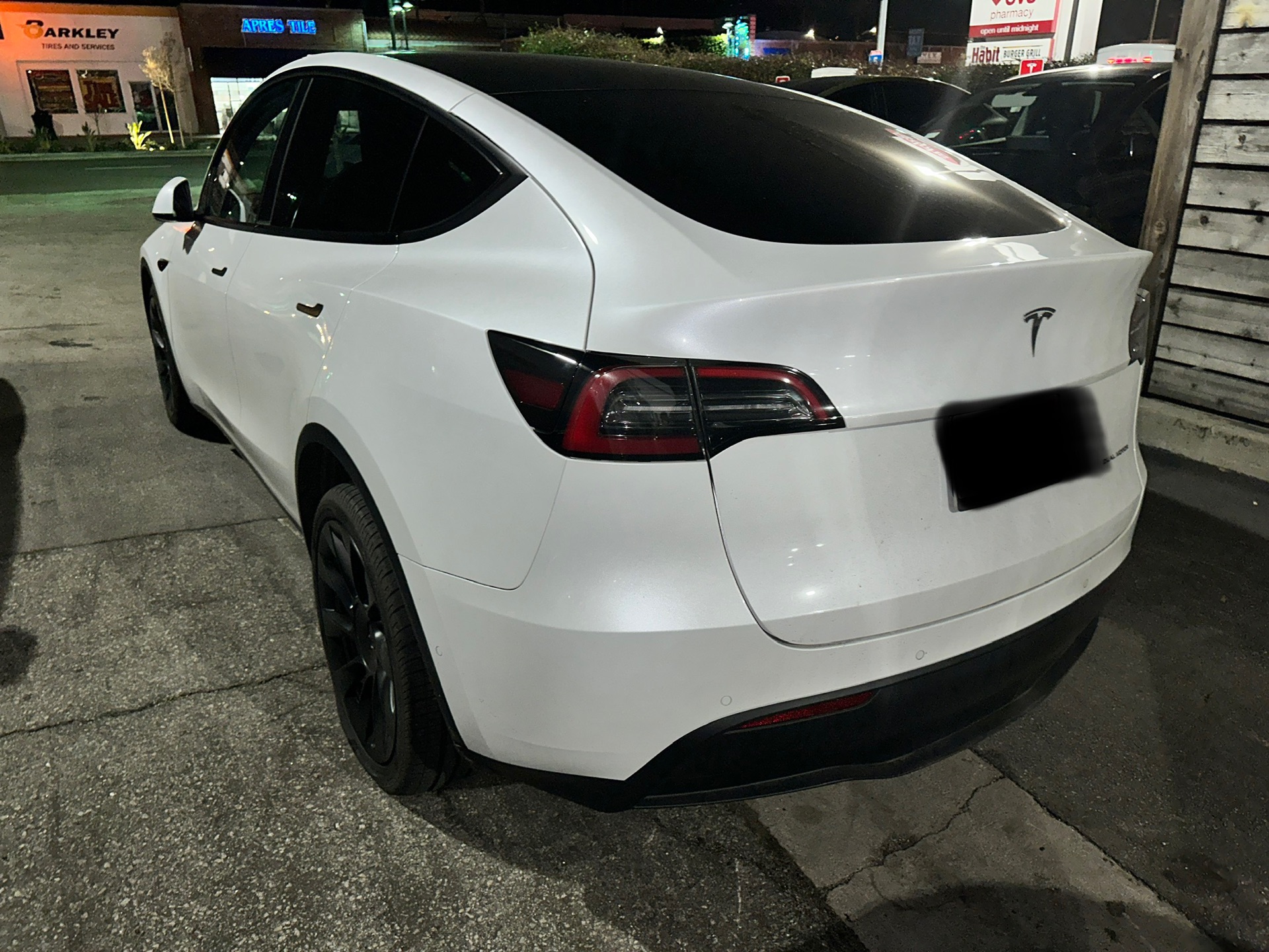 2021 Tesla Model Y - photo 5