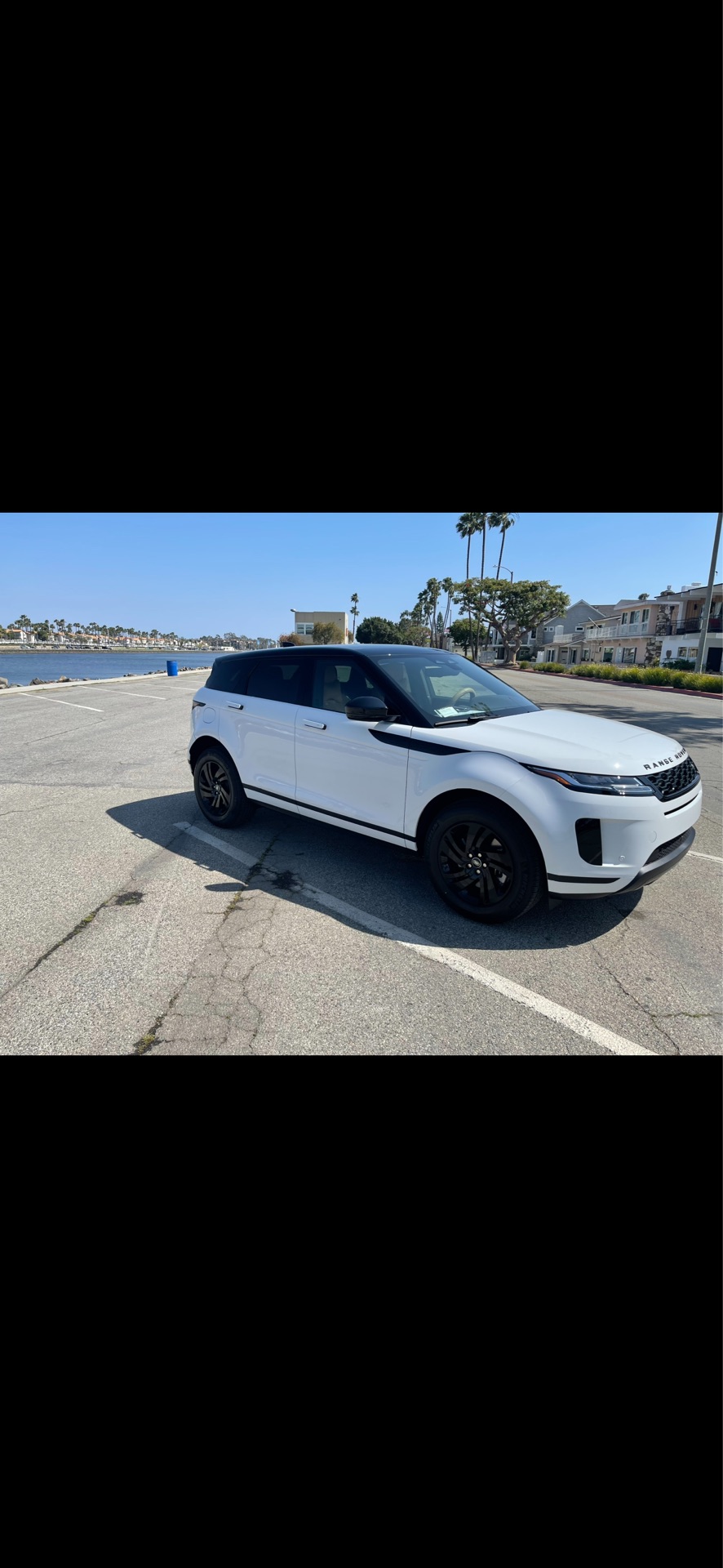 2022 Land Rover Range Rover Evoque - photo 2